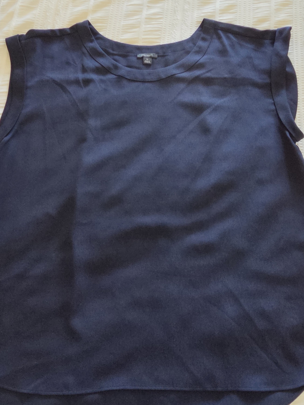 Ann Taylor Navy Sleeveless Crew Neck Tank